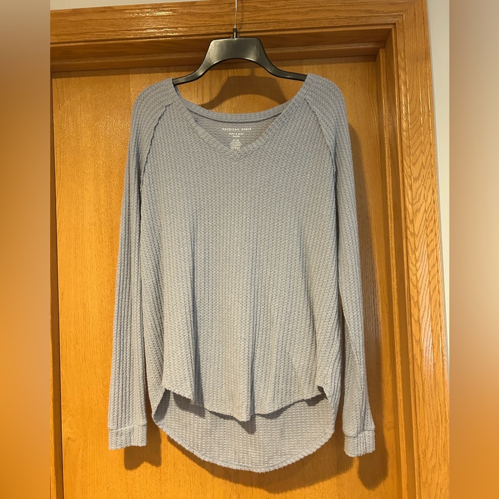 Ladies size large American Eagle, long sleeve Soft Blue Waffle Knit Top